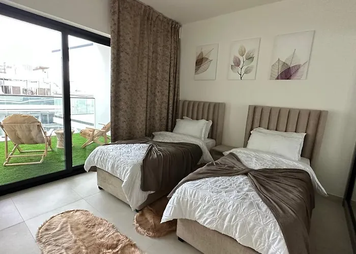 Luxury 2 Bedrooms 5 Minutes From Burj Khalifa